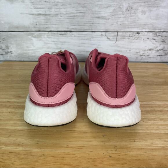Adidas Pure Boost 22 Sneaker  Size 6 - Picture 5 of 6